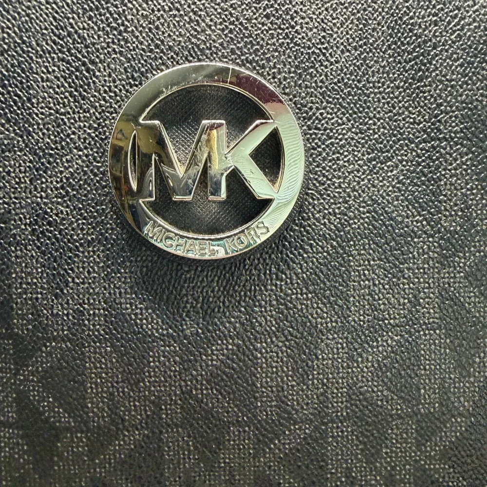 Michael Kors Jet Set Large Signature Logo Shoulder Bag - Picture 2 of 9